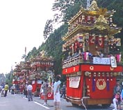 石川県珠洲市・燈籠山まつり
