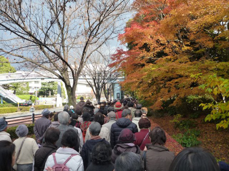 乾通り秋の通り抜け