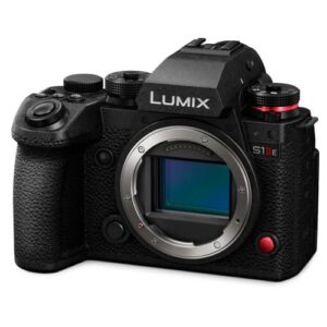 LUMIX S1IIE