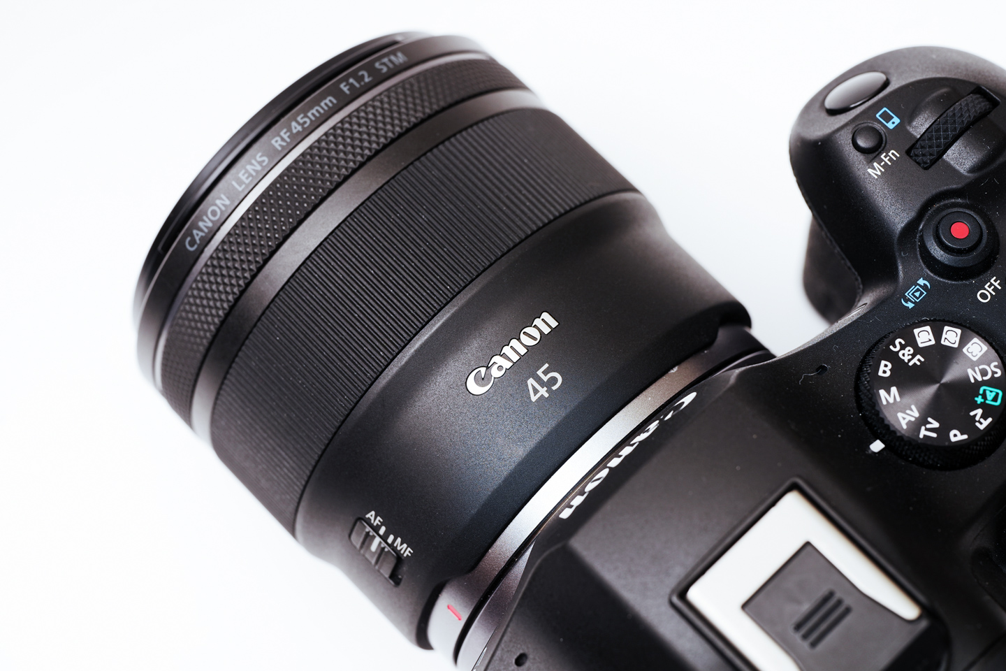 キヤノン RF45mm F1.2 STM レビュー｜銘玉をオマージュした味のある描写