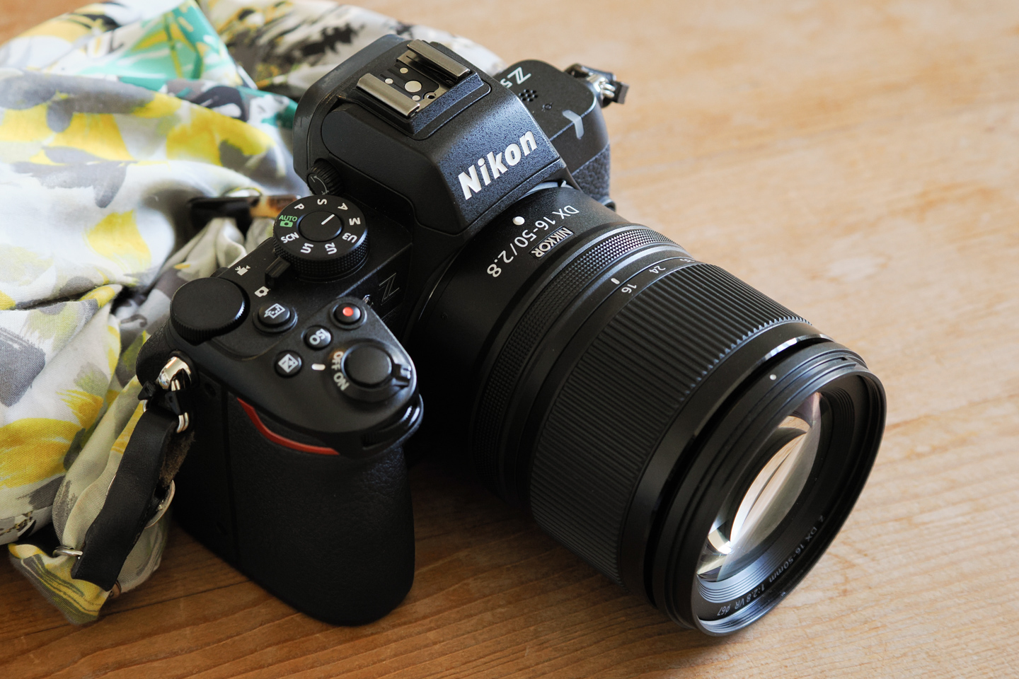 ニコン NIKKOR Z DX 16-50mm f/2.8 VRで描く旅のスナップ
