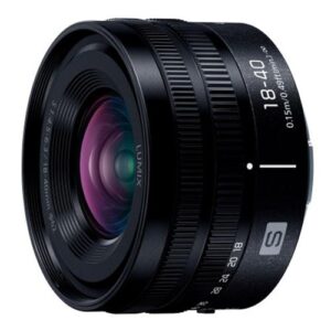 LUMIX S 18-40mm F4.5-6.3