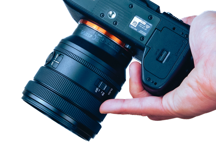 SONY FE PZ 16-35mm F4 G レビュー|スチルもムービーもこれ一本。小型軽量のパワーズーム02.jpg