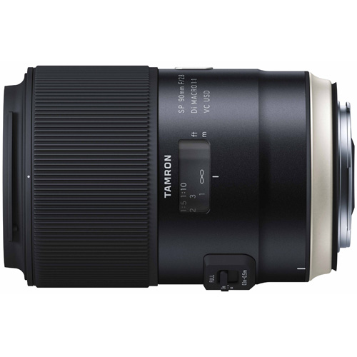 製品写真：タムロン SP 90mm F/2.8 Di MACRO 1:1 VC USD キヤノン用 (Model F017)